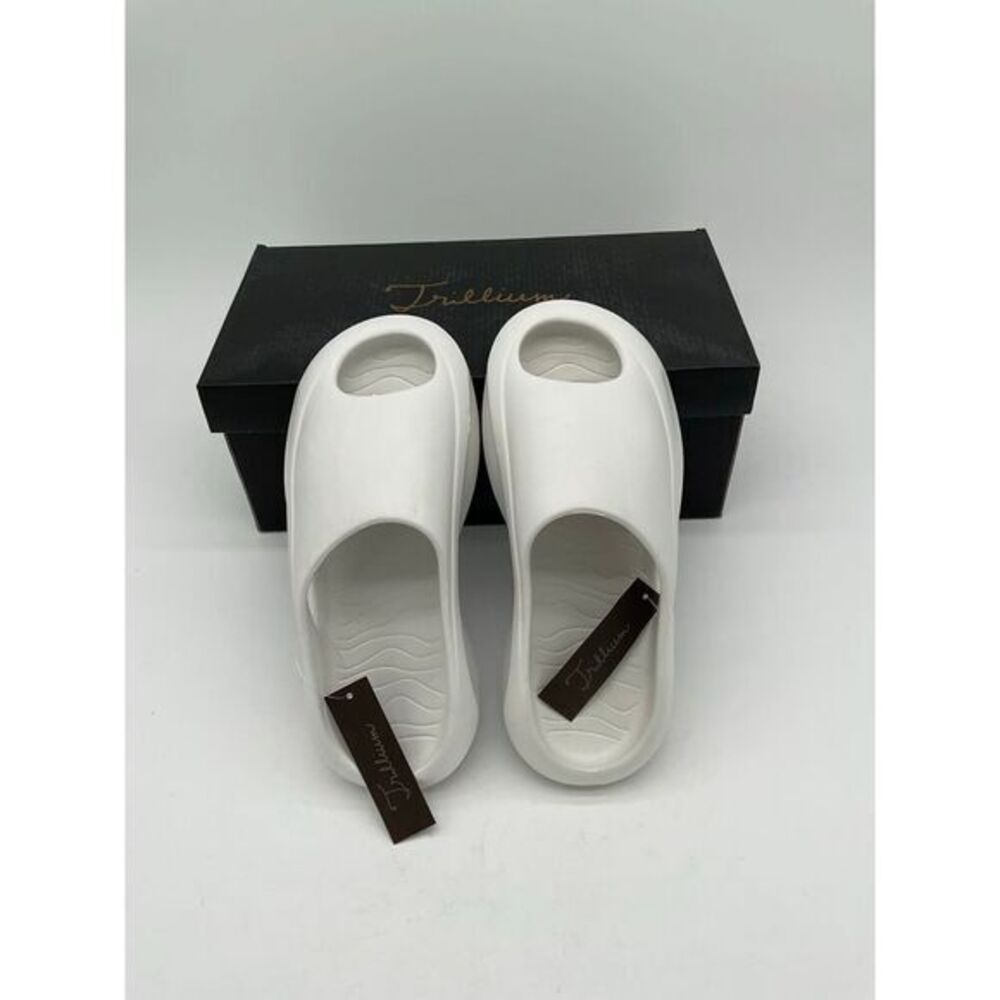 Trillium‎ Palmer Slide Sandal White NEW Size 8